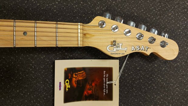 G&L Asat Special Tobacco Sunburst MP USA met certificaat van echtheid