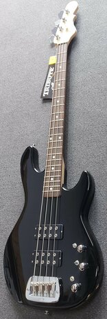 G&L Tribute L2000 Black RW, nu met stevige G&L hoes