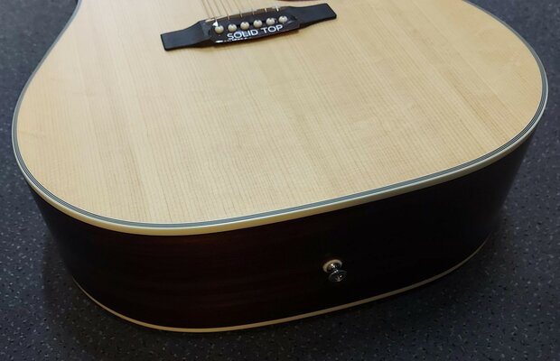 Cort Earth 80NS akoestische dreadnought gitaar