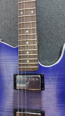 G&L Asat DeLuxe Carved Top, BBS Brigth Blueburst