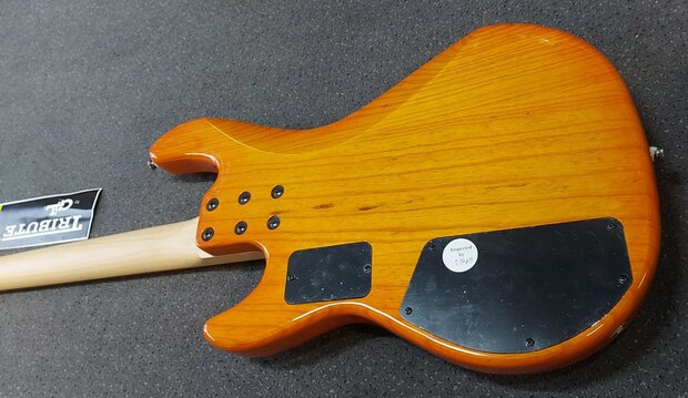 G&L Tribute M2000 Honeyburst RW, nu met stevige G&L gigbag