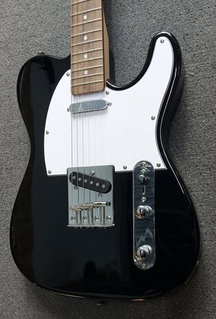 EKO Telecaster model Tribute T300 Black