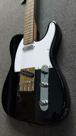 EKO Telecaster model Tribute T300 Black