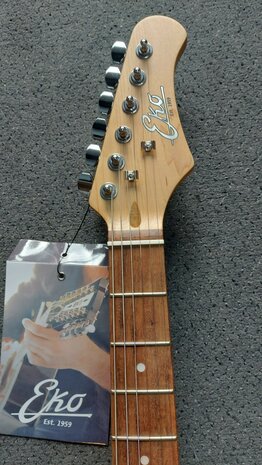 EKO Telecaster model Tribute T300 Butterscotch