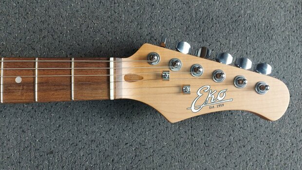 EKO Telecaster model Tribute T300 Sunburst