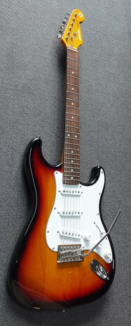 London City Spitfire MKII RW, 3-Tone Sunburst Clapton uitvoering