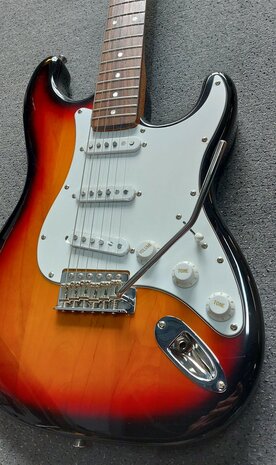 London City Spitfire MKII RW, 3-Tone Sunburst Clapton uitvoering