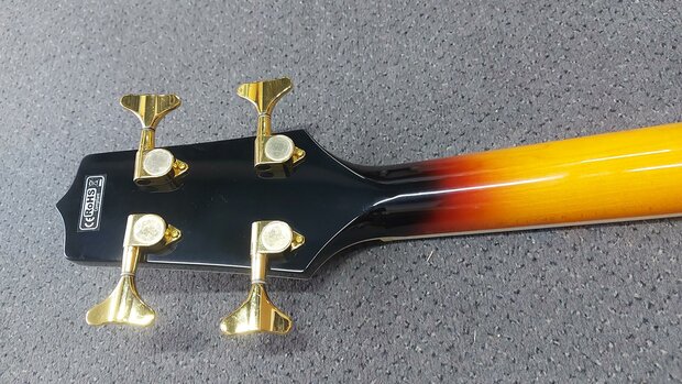 Takamine GB72CEBSB electro-akoestische basgitaar Brown Sunburst