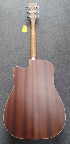 Cort MR600F Dreadnought met Fishman Isys Plus voorversterking