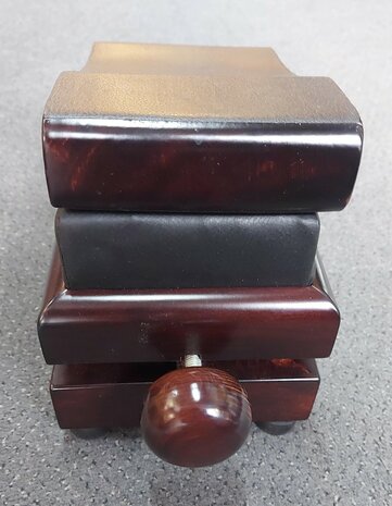 Zeer luxe Hidrau Ergo-Gra Footrest wood, traploos in hoogte verstelbaar