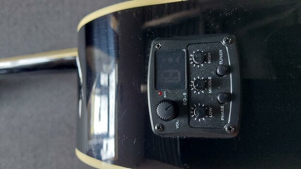 Nashville by Richwood electro-akoestische gitaar met dikke hoes, zwart