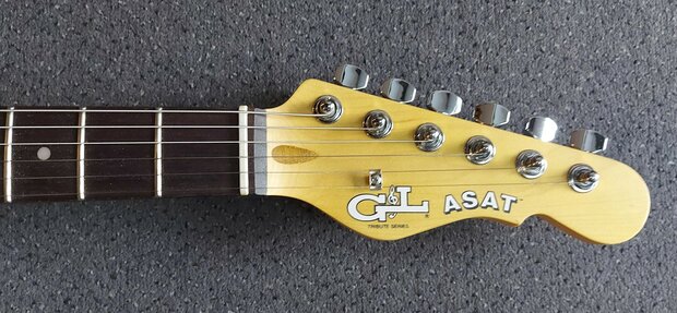 G&L Asat Special Tribute Tobacco Sunburst