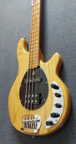 Sire Basses Z7 Marcus Miller swamp ash 4-string active bass guitar
