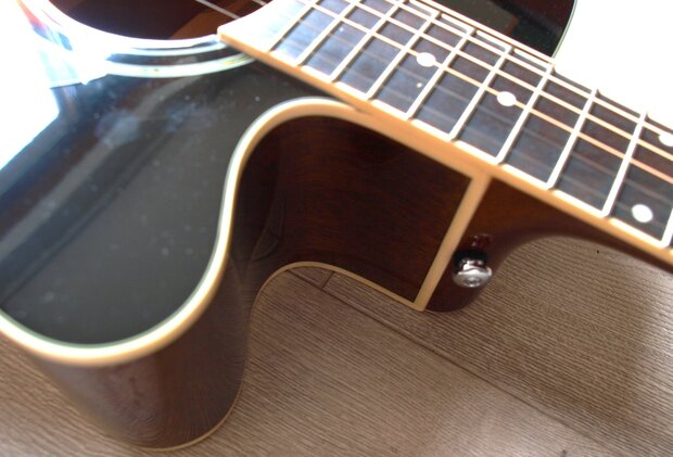 Samick Greg Bennett G-Series Electro-akoestische Dreadnought Mahonie, GD100SCEVS, sunburst