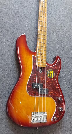 Sire Basses P5 Series Marcus Miller basgitaar, Tobacco Sunburst