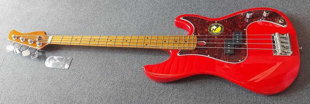 Sire Basses P5 Series Marcus Miller basgitaar, Dakota Red