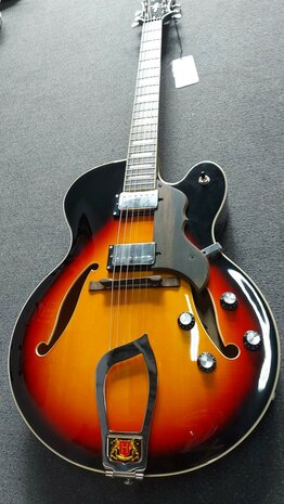 Hagstrom HJ800 hollowbody 3-tone sunburst