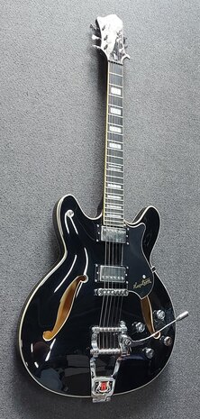 Hagstrom Tremar Viking DeLuxe Black
