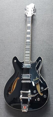 Hagstrom Tremar Viking DeLuxe Black