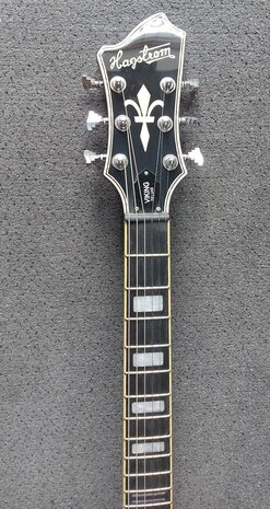 Hagstrom Tremar Viking DeLuxe Black