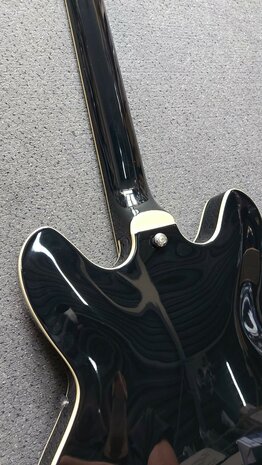 Hagstrom Tremar Viking DeLuxe Black