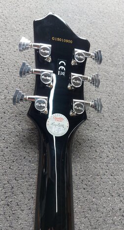 Hagstrom Tremar Viking DeLuxe Black