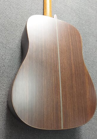 Kremona steelstring gitaar R 30 dreadnought