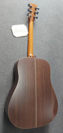 Kremona steelstring gitaar R 30 dreadnought