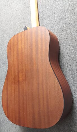 CORT Earth Open Pore startersset met div accessoires waaronder een zwarte gigbag