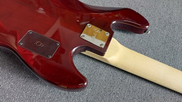 Sire Marcus Miller V7+ 2nd Gen linkshandig 5-snarig Tobacco Sunburst