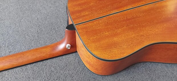 Takamine GLD12ENS electro-ak dreadnought, nu met gevoerde hoes