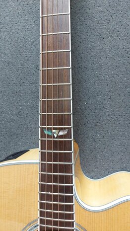 Takamine GJ-72CE NAT electro-akoestische Jumbo gitaar met cutaway