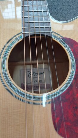 Takamine GJ-72CE NAT electro-akoestische Jumbo gitaar met cutaway