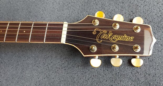 Takamine GD71CE-BSB elektrisch-akoestische westerngitaar 