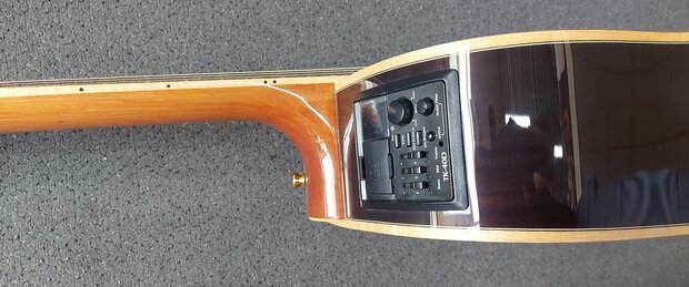 Takamine GD71CE-BSB elektrisch-akoestische westerngitaar 
