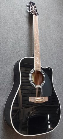 Takamine EF341SC elektro-akoestische western gitaar zwart, nu met kofferkeuze