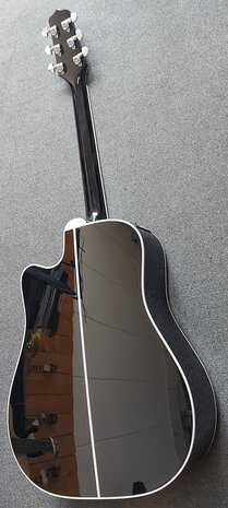 Takamine EF341SC elektro-akoestische western gitaar zwart, nu met kofferkeuze