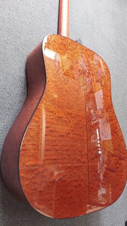 Takamine FT340BS limited edition