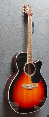 Takamine GN51CEBSB electro-akoestische Grand Auditorium met cutaway, brown sunburst