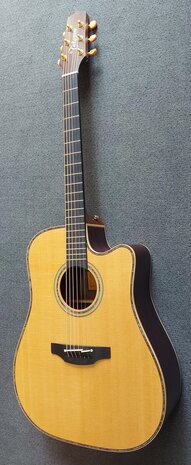 Takamine TN18C - Dreadnought Cutaway Electro