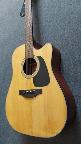Takamine GD30CENAT electro-akoestische Dreadnought met cutaway