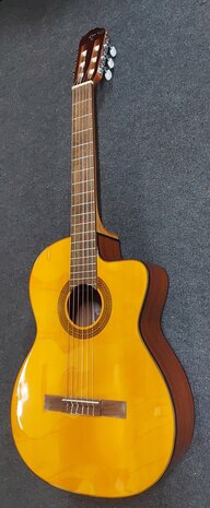 Takamine GC1CENAT Klassieke gitaar Cutaway Electro