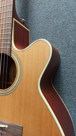 Takamine EN40C NEX Cutaway Electro
