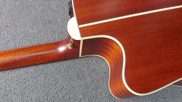 Takamine Tan10C Special Series Reissue w/CTP-3 Cooltube (B-stock)