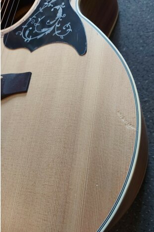 Indie "The Pure" JCE Paradise Bird Jumbo westerngitaar