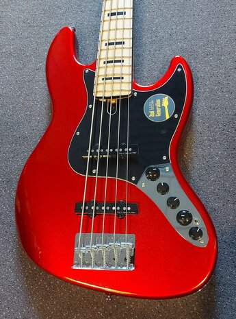 Sire Marcus Miller V7+ Vintage alder 5-string bass guitar bright metallic red