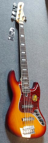 Sire Marcus Miller V7+ alder 5-string 2nd gen bass guitar tobacco sunburst