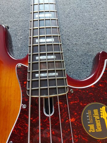Sire Marcus Miller V7+ alder 5-string 2nd gen bass guitar tobacco sunburst