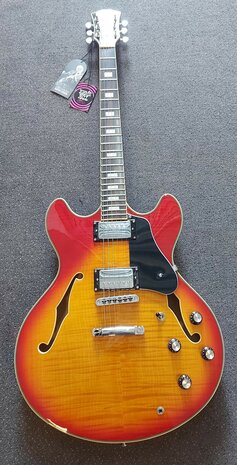 Sire H7 Series Larry Carlton electric archtop, Cherry Sunburst