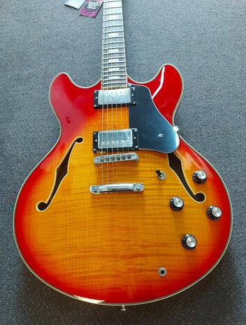 Sire H7 Series Larry Carlton electric archtop, Cherry Sunburst